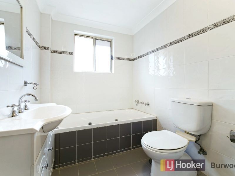 2/23 Wyatt Avenue, Burwood NSW 2134