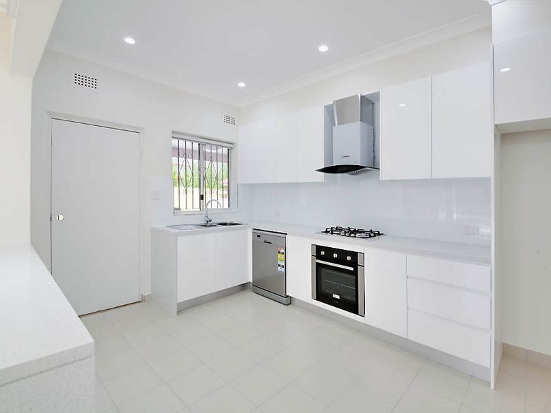 2A Clarence Street, Burwood NSW 2134