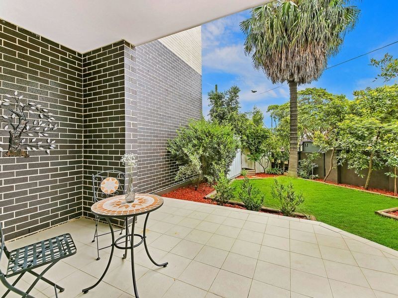 2/92 Liverpool Road, Burwood Heights NSW 2136