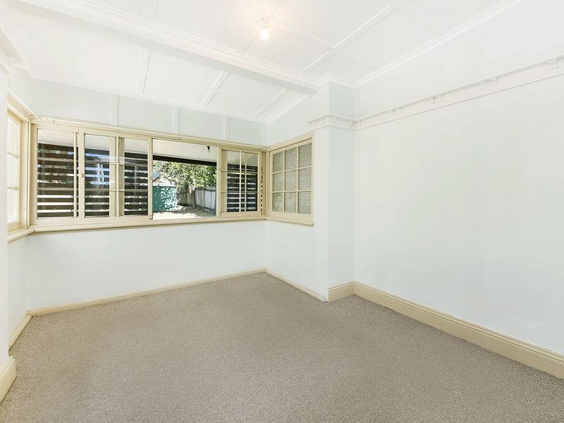 6 Wyalong Street, Burwood NSW 2134