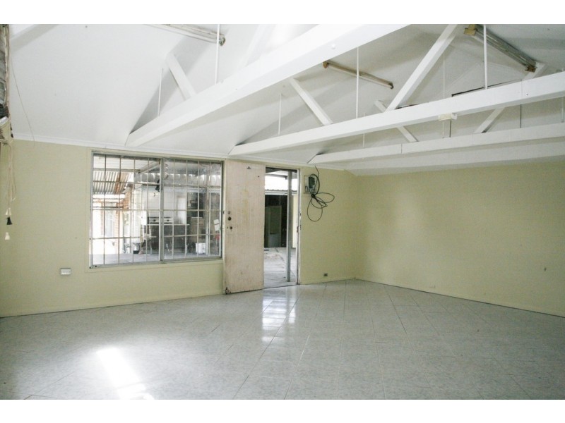 183 Georges River Road ( Crn Boyle Street), Croydon Park NSW 2133