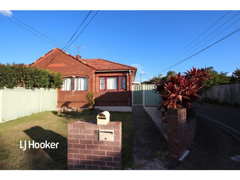 8 Stuart Street, Burwood NSW 2134