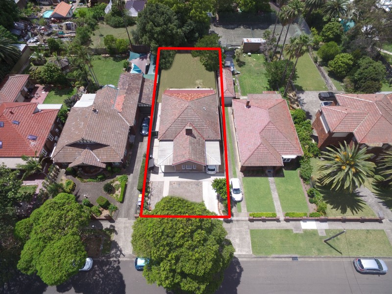 14 Wallace Street, Burwood NSW 2134