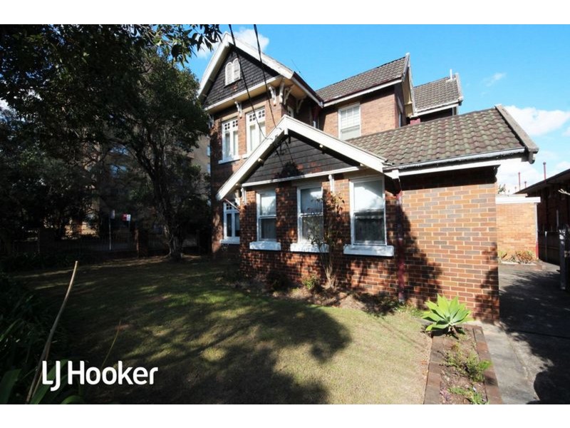 10/4 Everton Road, Strathfield NSW 2135