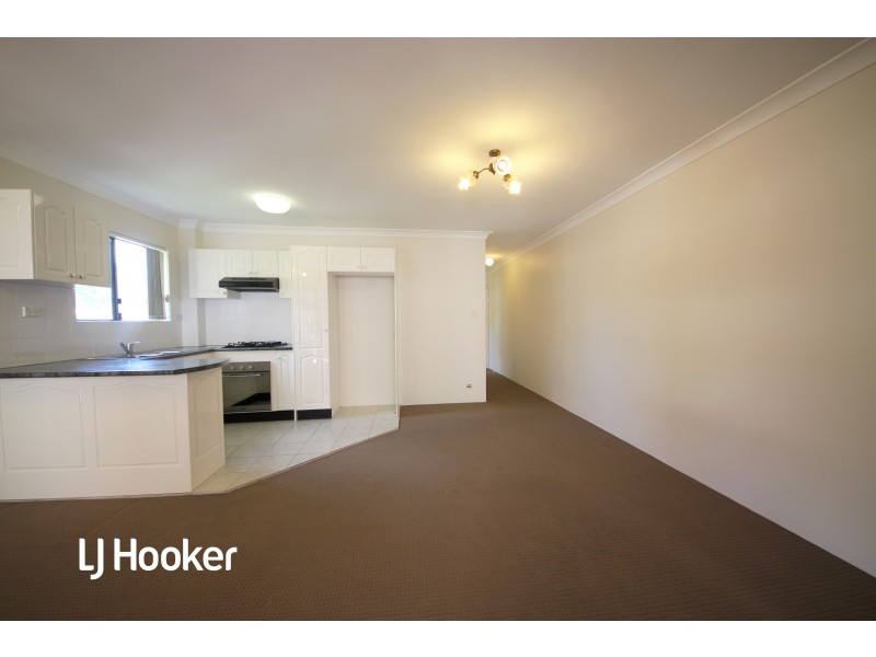 13/8-10 Gloucester Avenue, Burwood NSW 2134