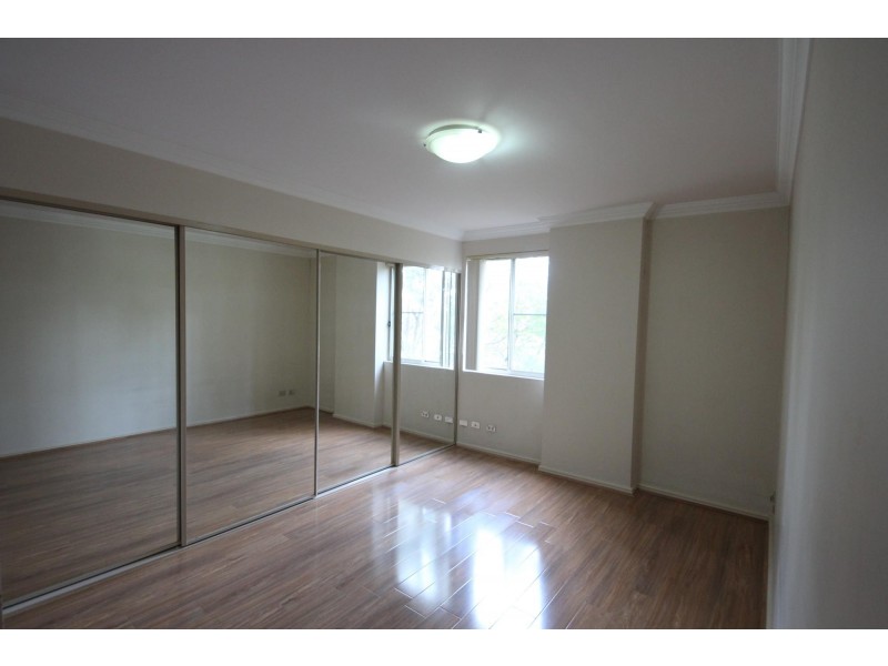 205/8 Wentworth Drive, Liberty Grove NSW 2138