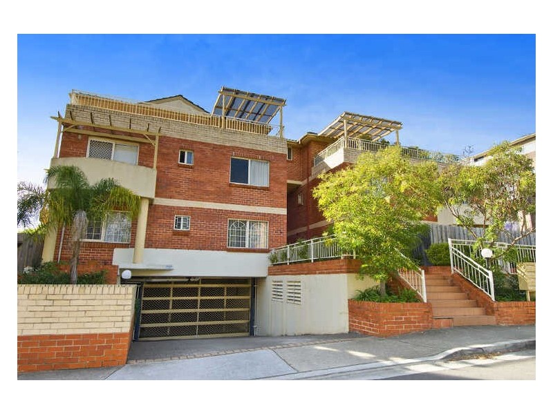 2/9-11 Grosvenor Street, Croydon NSW 2132