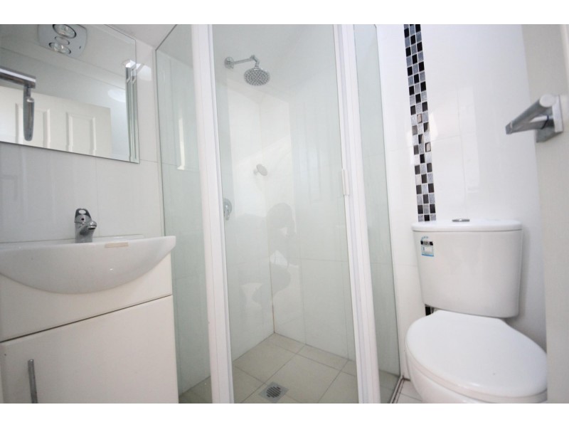 2/76 Burwood Road, Burwood Heights NSW 2136