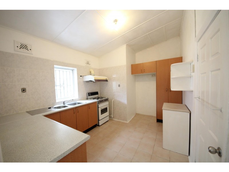 35 Woodside Ave, Burwood NSW 2134