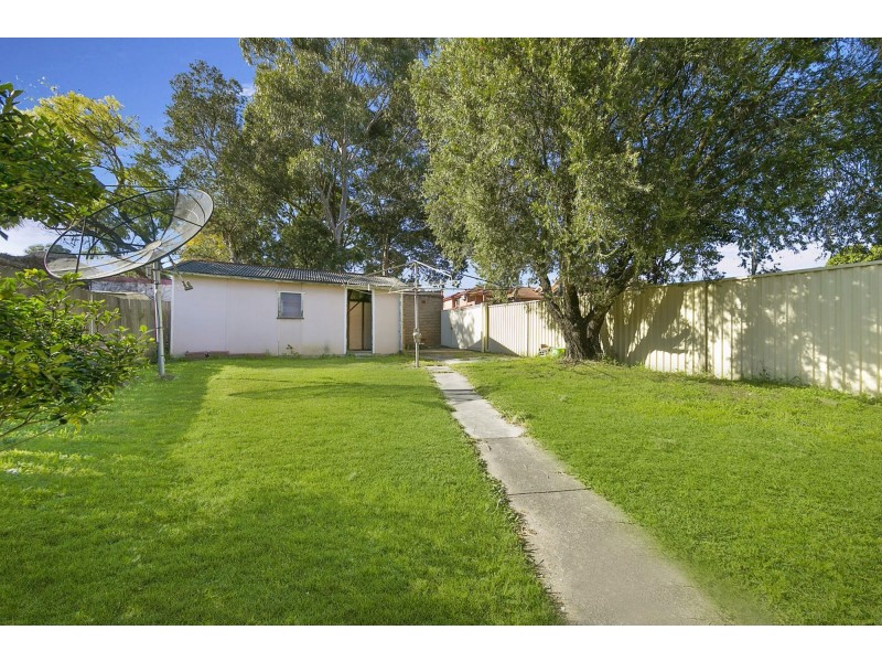 35 Woodside Ave, Burwood NSW 2134