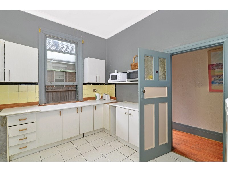 100 Lucas Road, Burwood NSW 2134