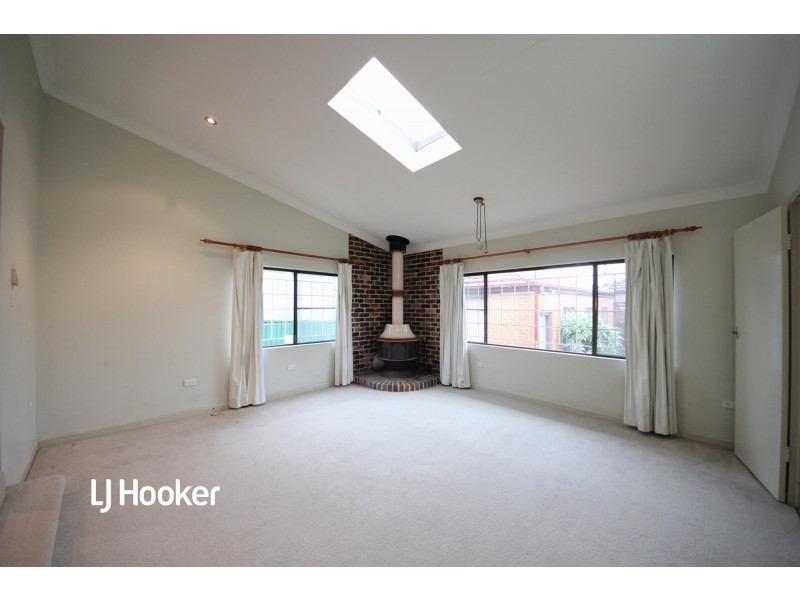 8 Lindsay Street, Burwood NSW 2134