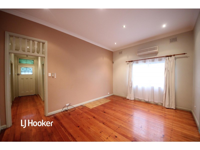 8 Lindsay Street, Burwood NSW 2134