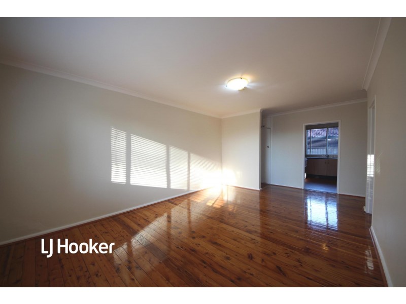 2/21 Ridgewell Street, Roselands NSW 2196