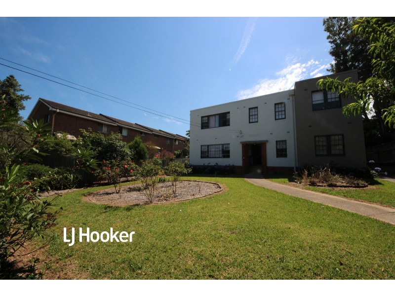 4/1 Loftus Street, Ashfield NSW 2131