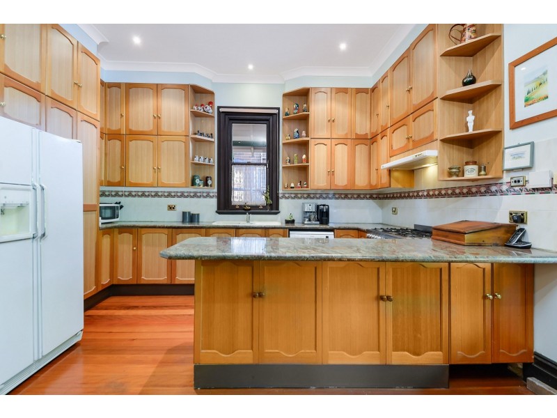 18 Gordon Street, Burwood NSW 2134