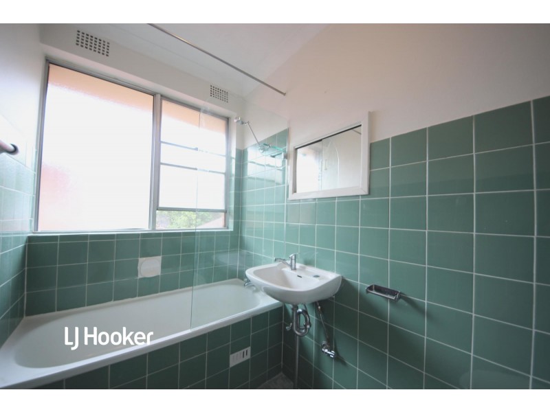 4/21 Ridgewell Street, Roselands NSW 2196