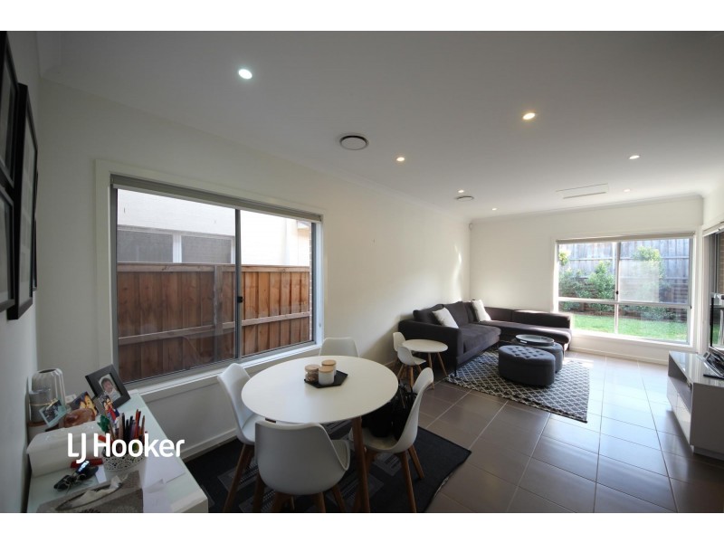 25 Cobden Parkes Crescent, Lidcombe NSW 2141