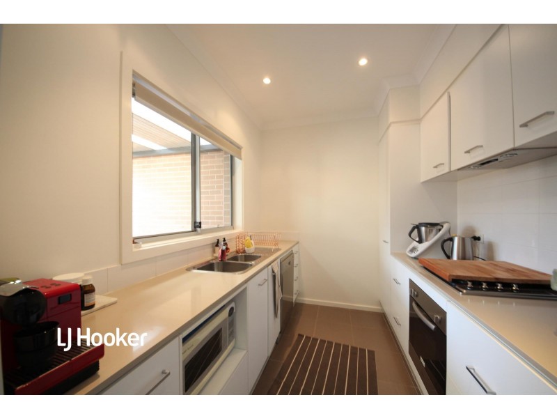 25 Cobden Parkes Crescent, Lidcombe NSW 2141