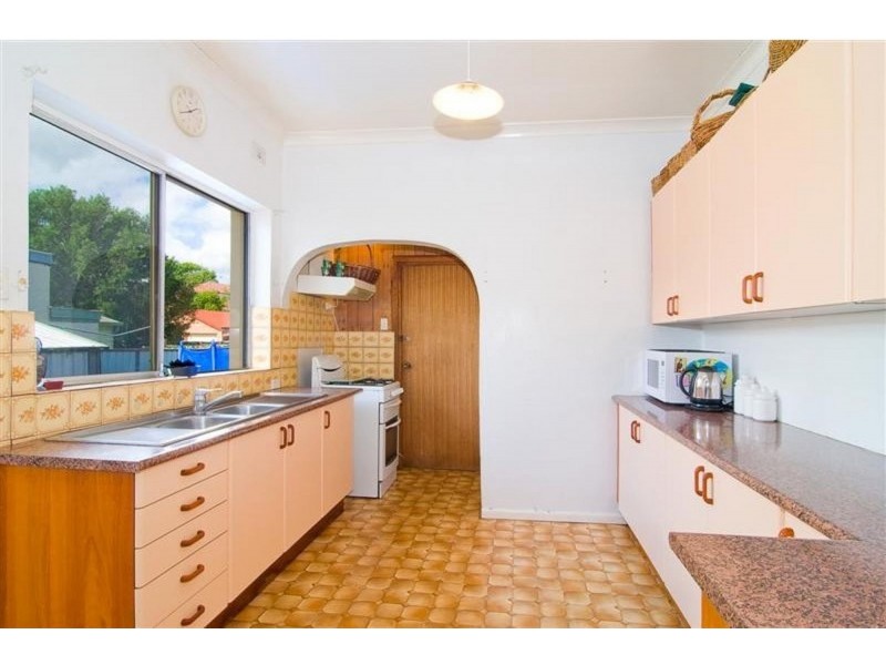 24 Hugh Street, Ashfield NSW 2131