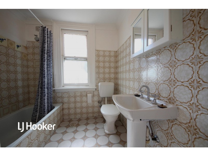 1/1 Loftus Street, Ashfield NSW 2131