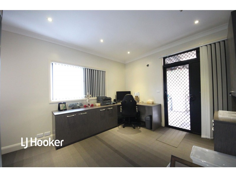188 Coronation Parade, Croydon Park NSW 2133