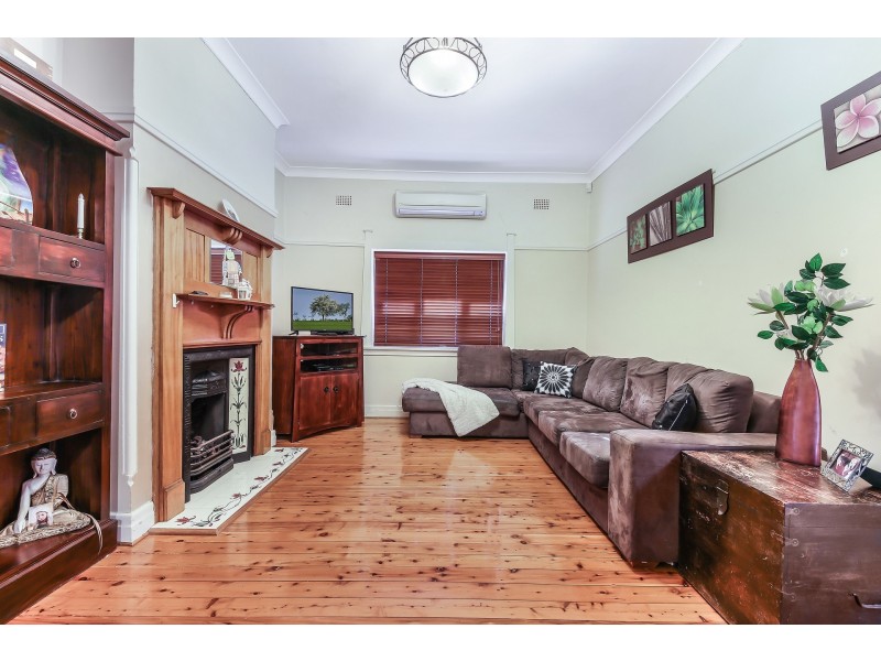 2 Gregory Avenue, Croydon NSW 2132