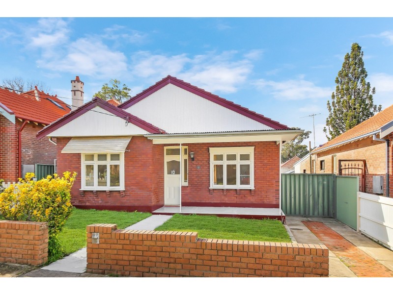 10 Boronia Avenue, Burwood NSW 2134