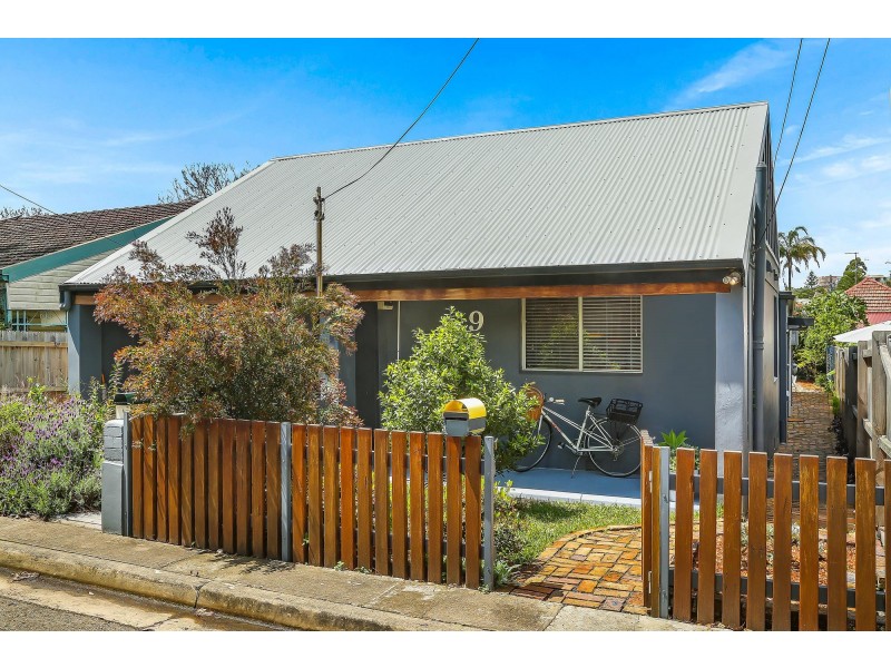 9 Railway Street, Croydon NSW 2132