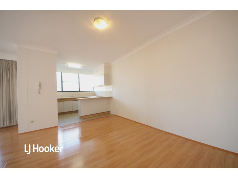 13/2-8 Park Avenue, Burwood NSW 2134