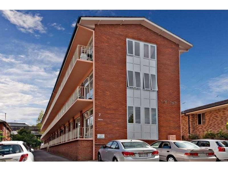 10/7 Queensborough, Croydon Park NSW 2133