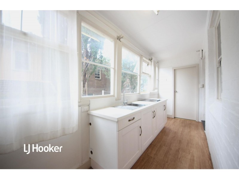 2/1 Gladstone Street, Burwood NSW 2134