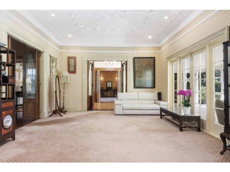 4 Woodside Avenue, Burwood NSW 2134