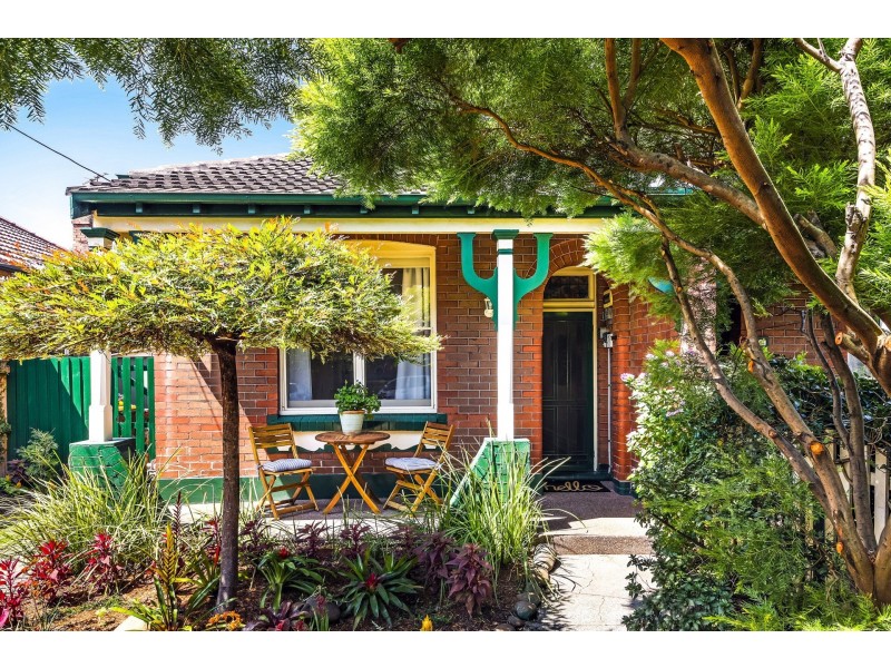 6 Carshalton  Street, Croydon NSW 2132