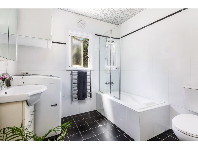 6 Carshalton  Street, Croydon NSW 2132