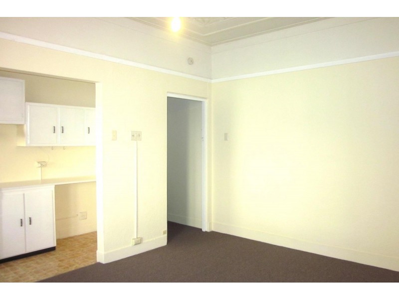 5/18 Railway, Burwood NSW 2134