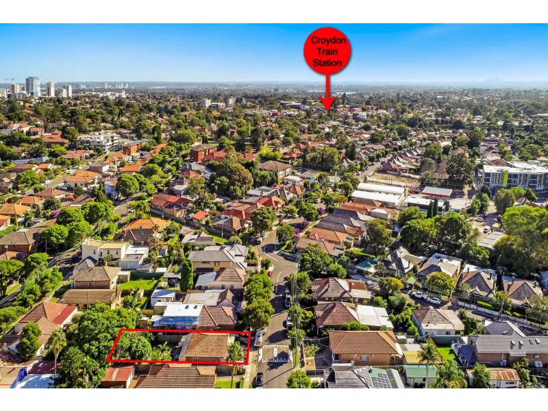11 Carshalton Street, Croydon NSW 2132