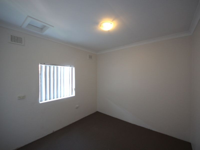 8 Arrowfield Avenue, Burwood NSW 2134