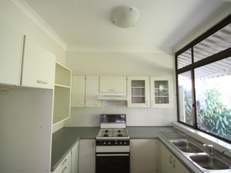 8 Arrowfield Avenue, Burwood NSW 2134