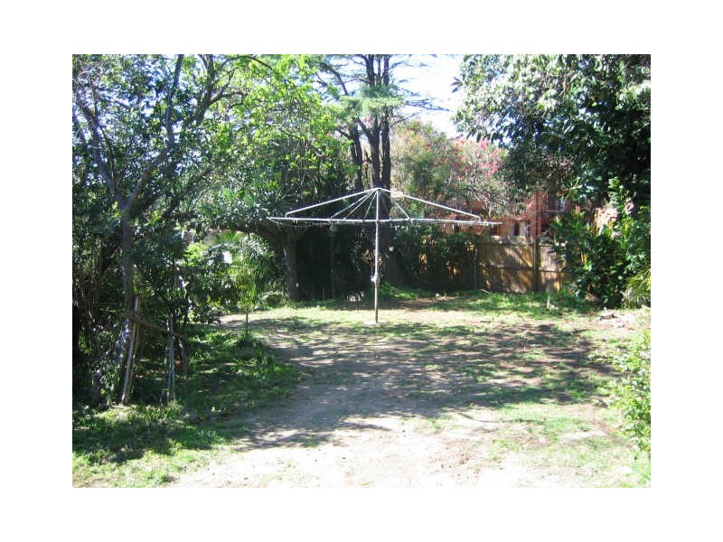 8 Arrowfield Avenue, Burwood NSW 2134