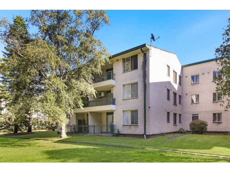 3/2 Evelyn Avenue, Concord NSW 2137