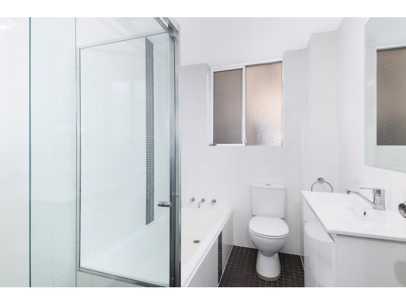 3/2 Evelyn Avenue, Concord NSW 2137