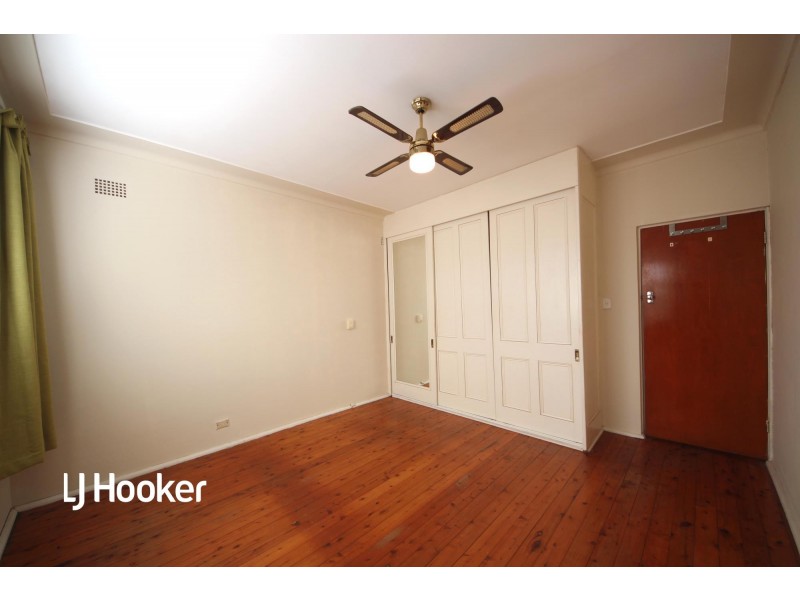 13 Genders Avenue, Burwood NSW 2134