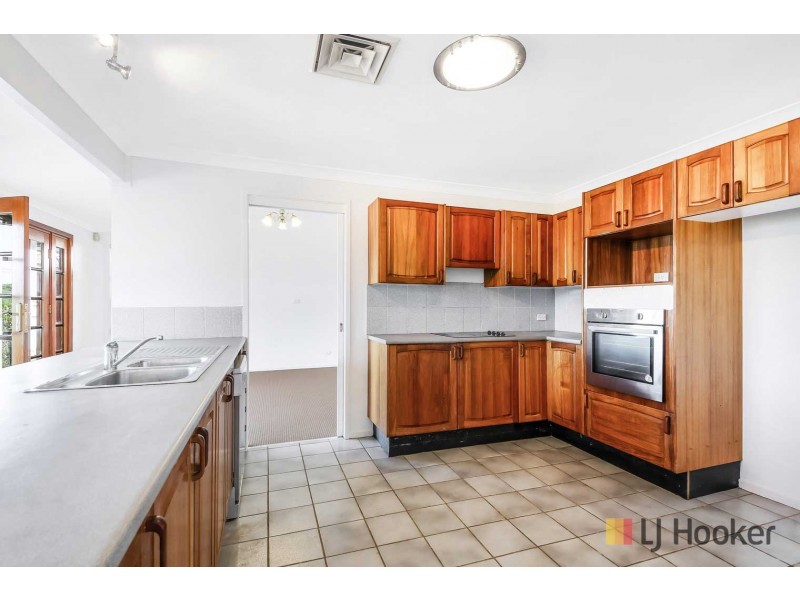 8 Tristram Street, Ermington NSW 2115