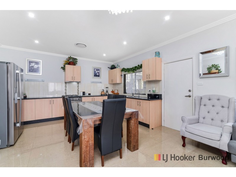 274 Waterloo Road, Greenacre NSW 2190