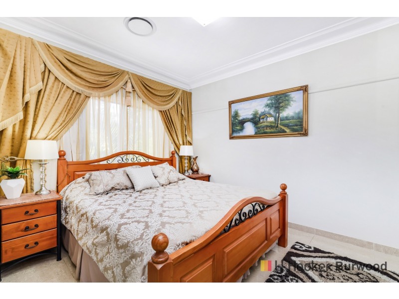 274 Waterloo Road, Greenacre NSW 2190