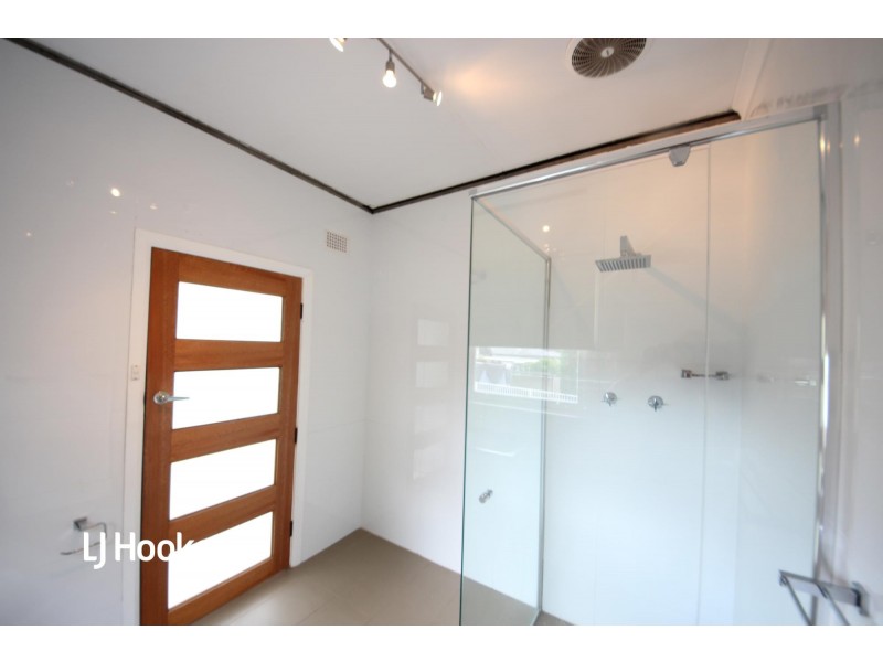 1A Empire Avenue, Concord NSW 2137