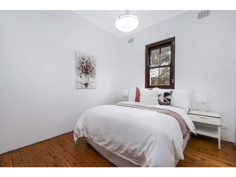 1/4 Park Road, Burwood NSW 2134