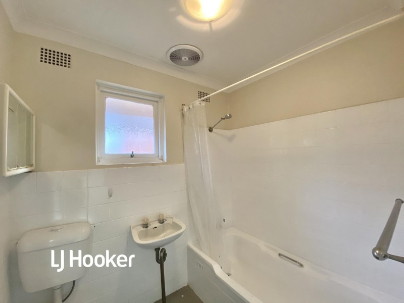 8/85-87 Newington Road, Marrickville NSW 2204