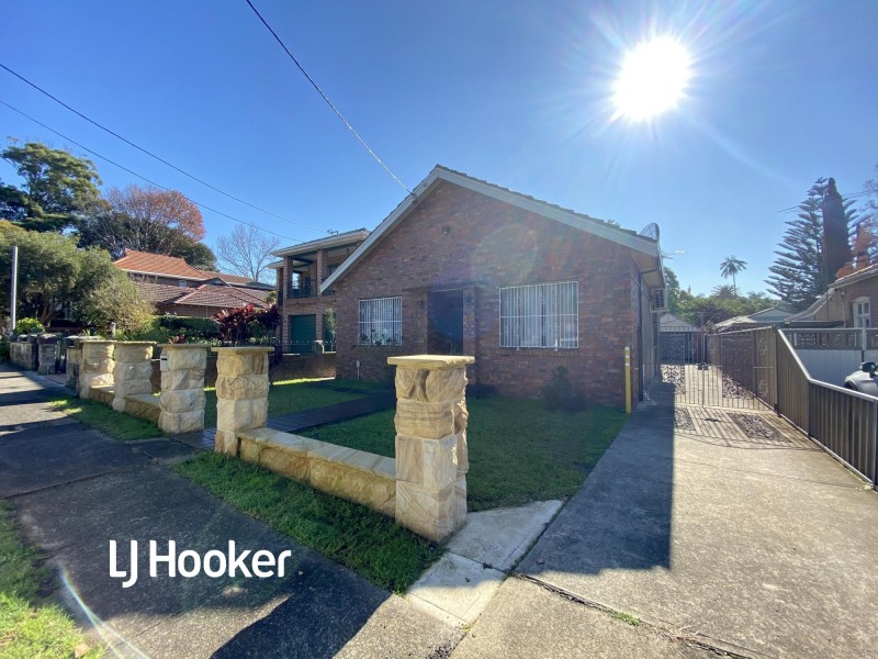 7 Wyatt Avenue, Burwood NSW 2134